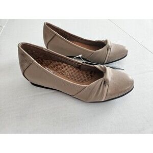BareTraps Soft Bronze Nima Hidden Heel posture plus balance align Size 6 NWT